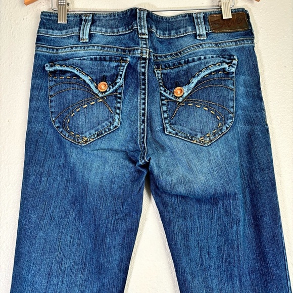 Silver Suki Surplus Mid Rise Bootcut Flare Jeans Size 30 - Picture 6 of 12